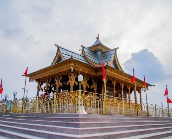 हिमाचल मंदिर यात्रा: मर्यादा, सुरक्षा और तैयारी