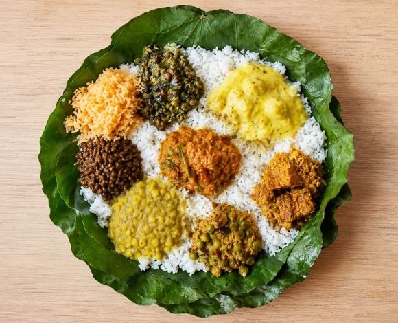 हिमाचली धाम: पारंपरिक पहाड़ी थाली की पूरी कहानी