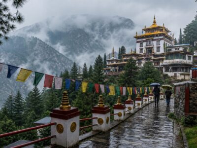 Dharamshala Mcleodganj बारिश के मौसम में ट्रिप प्लान